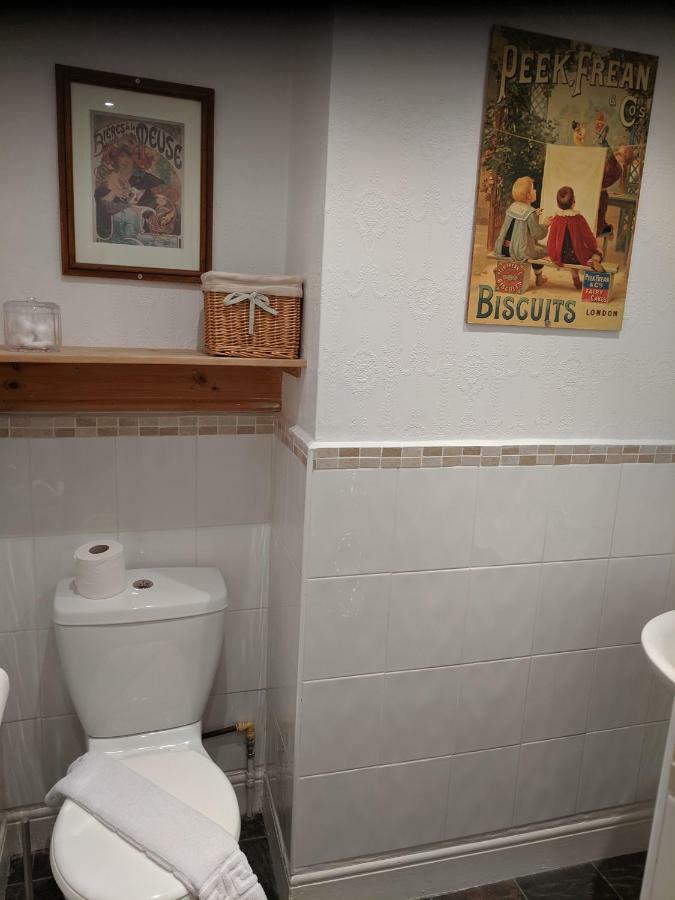 ウィンダミア 1　パーク　ロード Bed & Breakfast エクステリア 写真